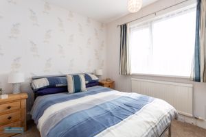 Bedroom- click for photo gallery